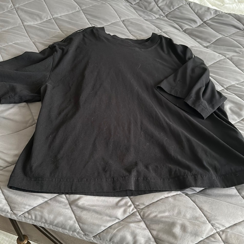 Black- Everlane Premium Weight Relaxed Tee